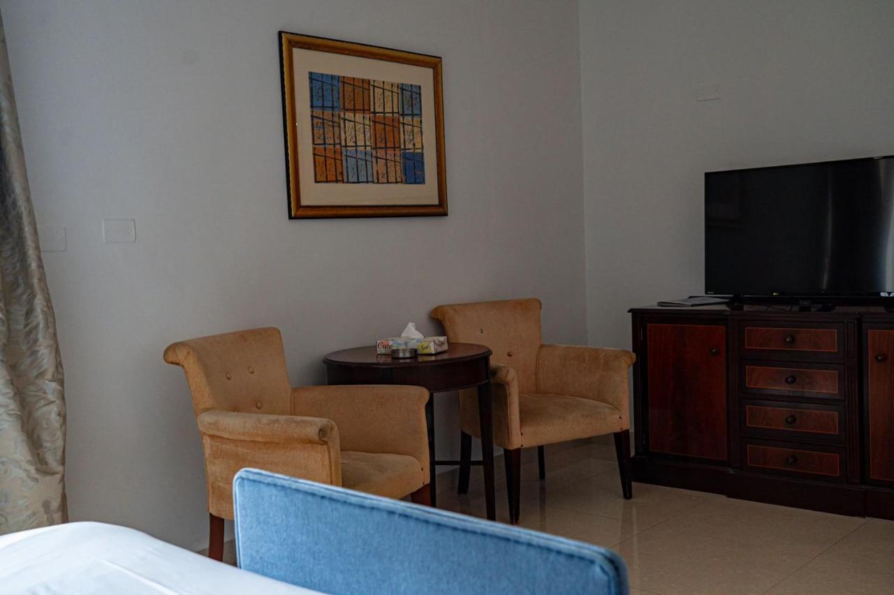 Guest House Hotel Amman By Fhm エクステリア 写真